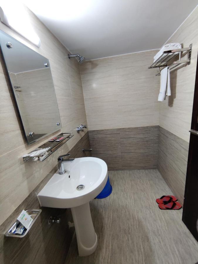 Hotel Sea Moon Cox's Bazar Ngoại thất bức ảnh