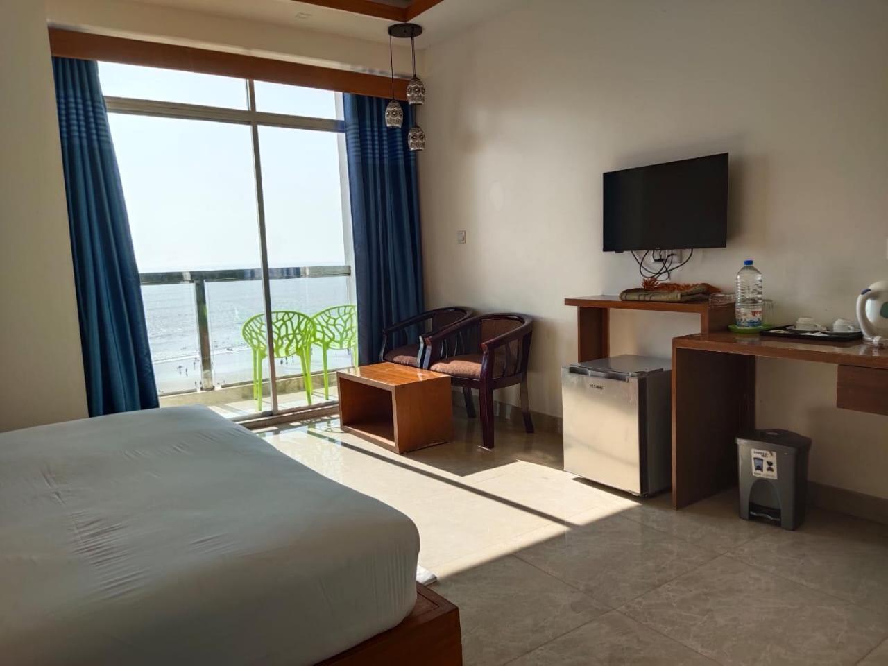 Hotel Sea Moon Cox's Bazar Ngoại thất bức ảnh