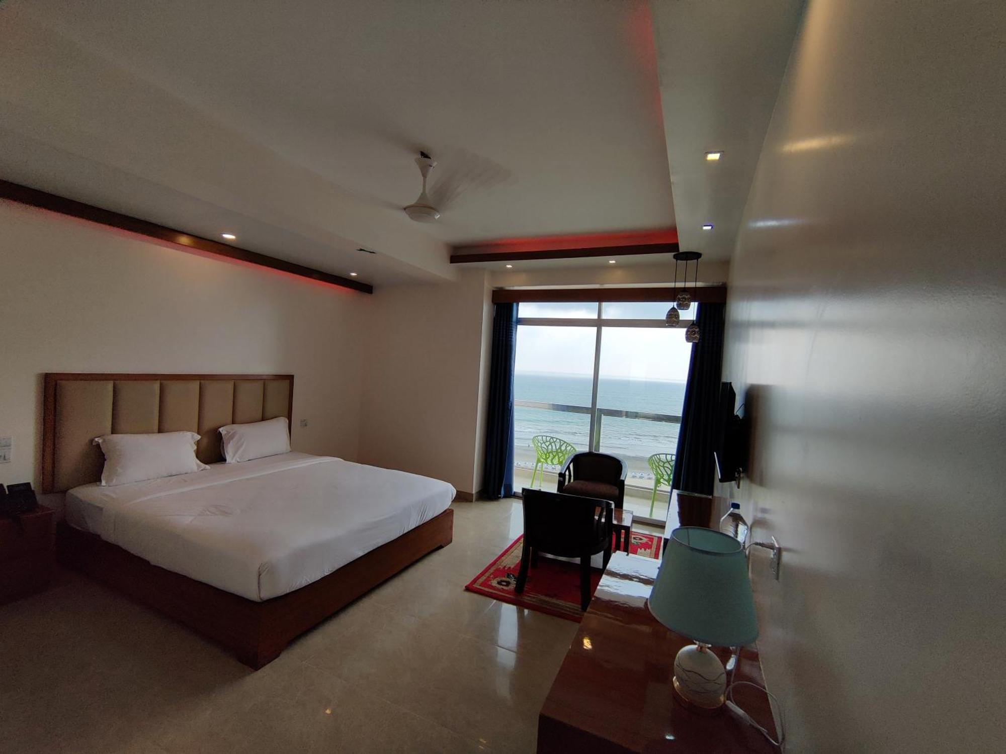 Hotel Sea Moon Cox's Bazar Ngoại thất bức ảnh